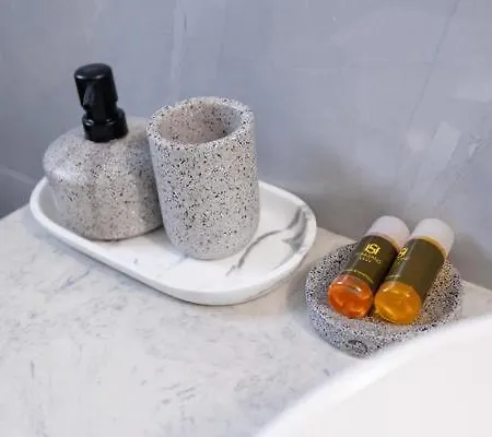 Apartamento Nikolas House Vlorë