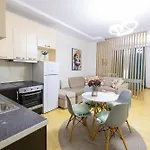 Apartamento Nikolas House Vlorë