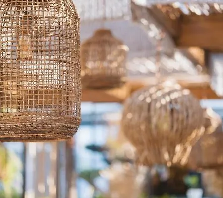 Nikolas House Vlorë