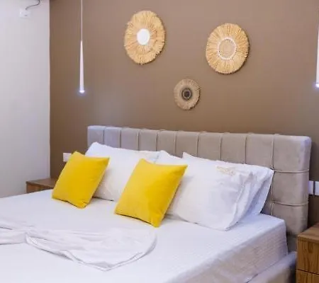 Lägenhet Nikolas House