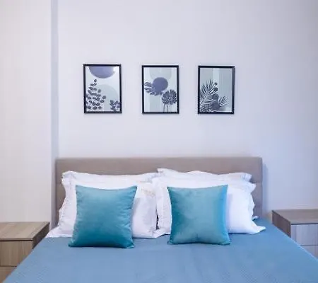 Nikolas House Lägenhet *