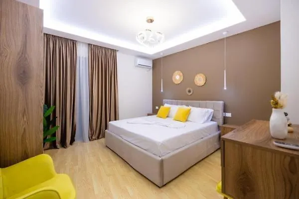 Nikolas House * Vlore