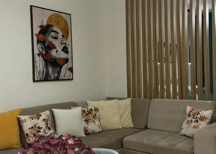 Nikolas House Apartment Vlore